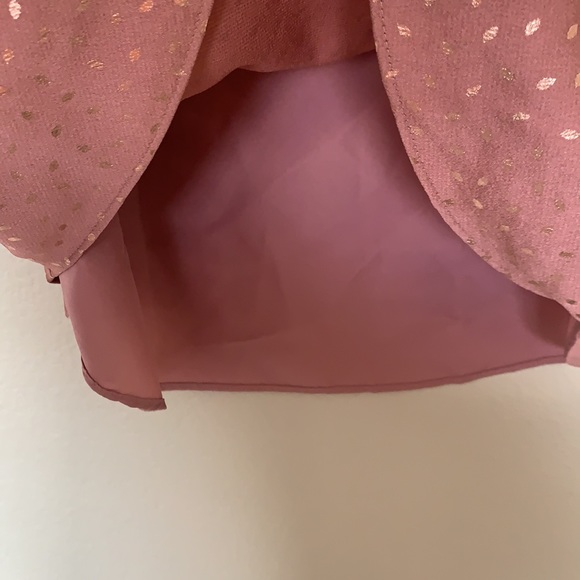 NWOT metallic express top size large - Picture 4 of 4